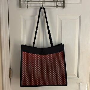 Woven bag tote